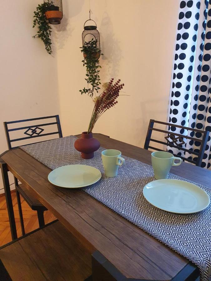 Moti Apartments Краков Экстерьер фото